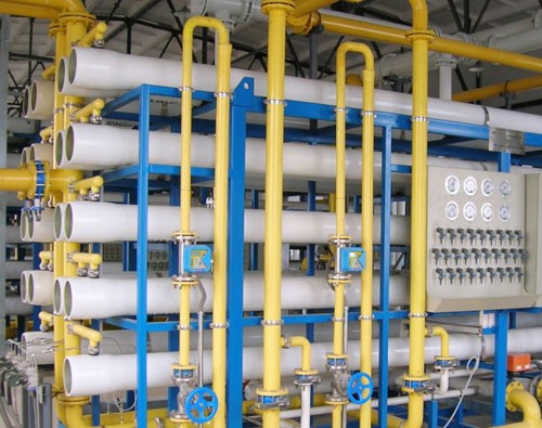 ���B͸�O��